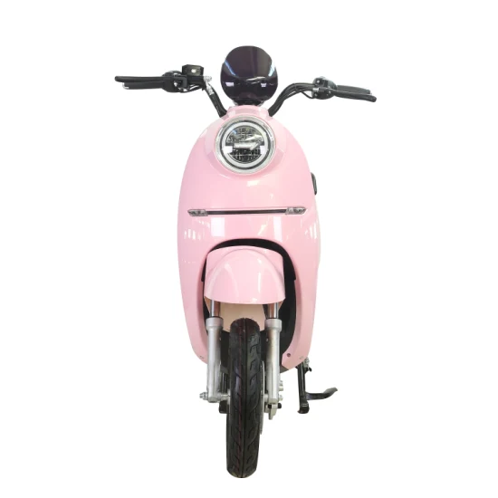 1500 W Höchstgeschwindigkeit 50 km/h und maximale Reichweite 90 km Vespa Zwei Sätze 70V35ah kohlenstoffarmes elektrisches Motorrad-Steuerungssystem LED-Licht-E-Scooter Substantial White